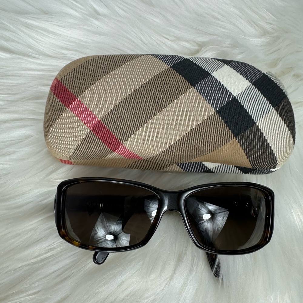 Designer Black Sunglasses with Checkered Case